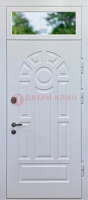 Белая входная дверь со стеклом и верхней фрамугой ДФГ-3 в Иваново