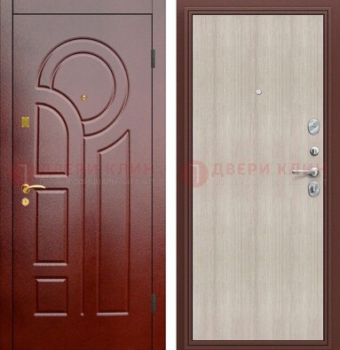 Красная металлическая дверь с МДФ панелями ДМ-368 в Курске