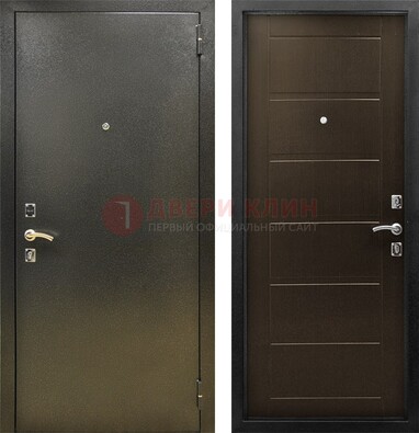 Темная металлическая дверь с порошковым напылением ДП-105 в Иваново