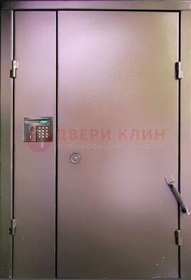 Коричневая стальная дверь в подъезд ДПД-1 в Иваново