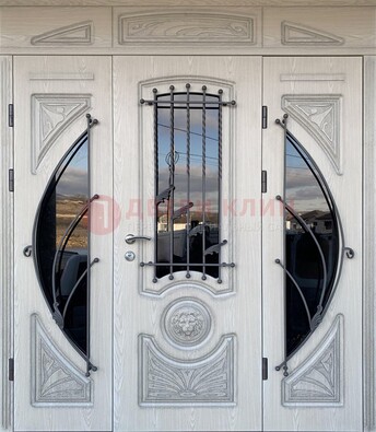 Большая парадная дверь Винорит со стеклом и ковкой ДПР-108 в Иваново