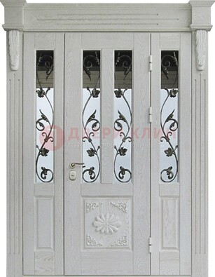 Входная парадная дверь со стеклом и ковкой в белом цвете ДПР-93 в Иваново