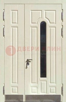 Белая двухстворчатая металлическая дверь со стеклом ДС-71 в Иваново