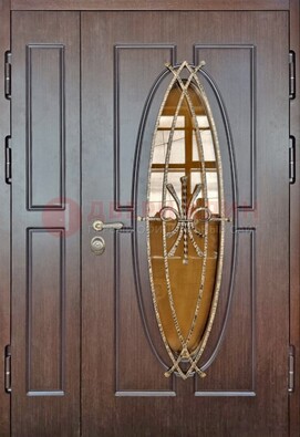 Полуторная металлическая дверь со стеклом и ковкой ДСК-108 в Иваново