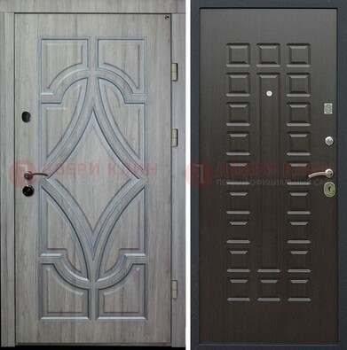 Стальная серая дверь с узором и виноритом Венге внутри ДВТ-131 в Иваново