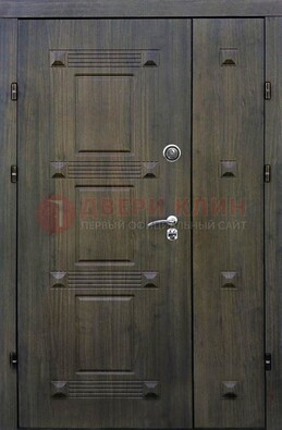 Железная двухстворчатая филенчатая дверь с виноритом ДВТ-143 в Иваново