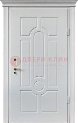 Белая уличная дверь с виноритом для дома ДВТ-247 в Иваново