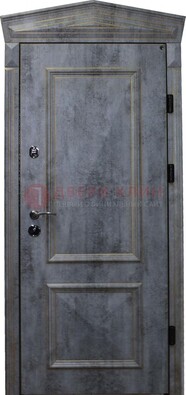 Серая железная уличная дверь с виноритом ДВТ-60 в Сергиевом Посаде